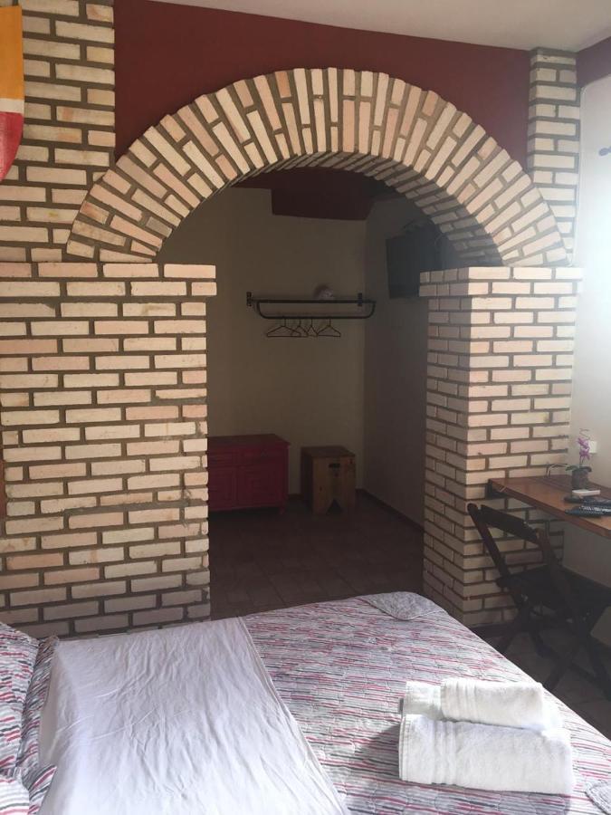 Pousada Al Castello Di Giulietta E Romeo Pirenópolis Kültér fotó